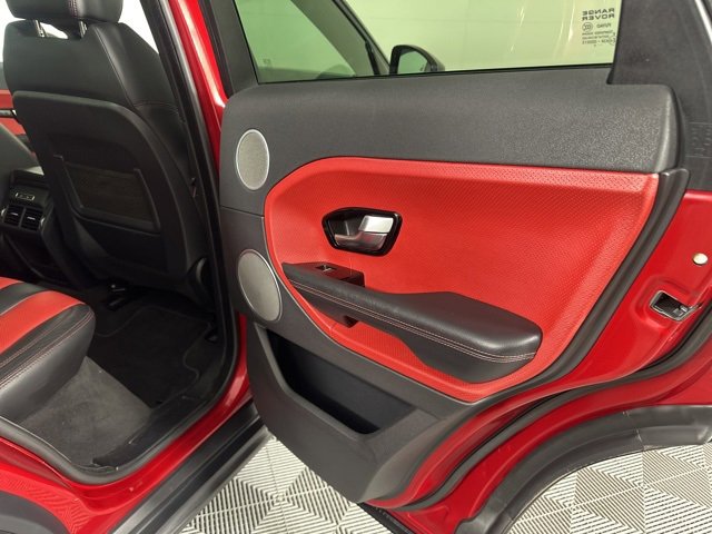 Used 2015 Land Rover Range Rover Evoque Dynamic image 17
