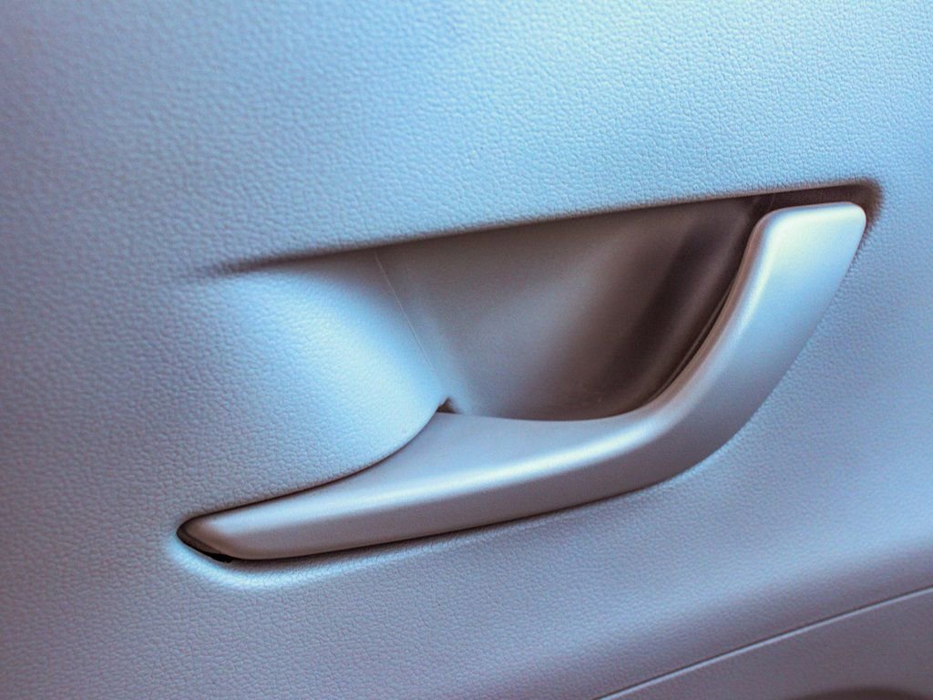 Used 2024 Hyundai Kona SE image 9