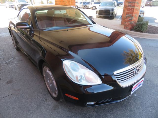 Used 2002 Lexus SC 430 Convertible image 3