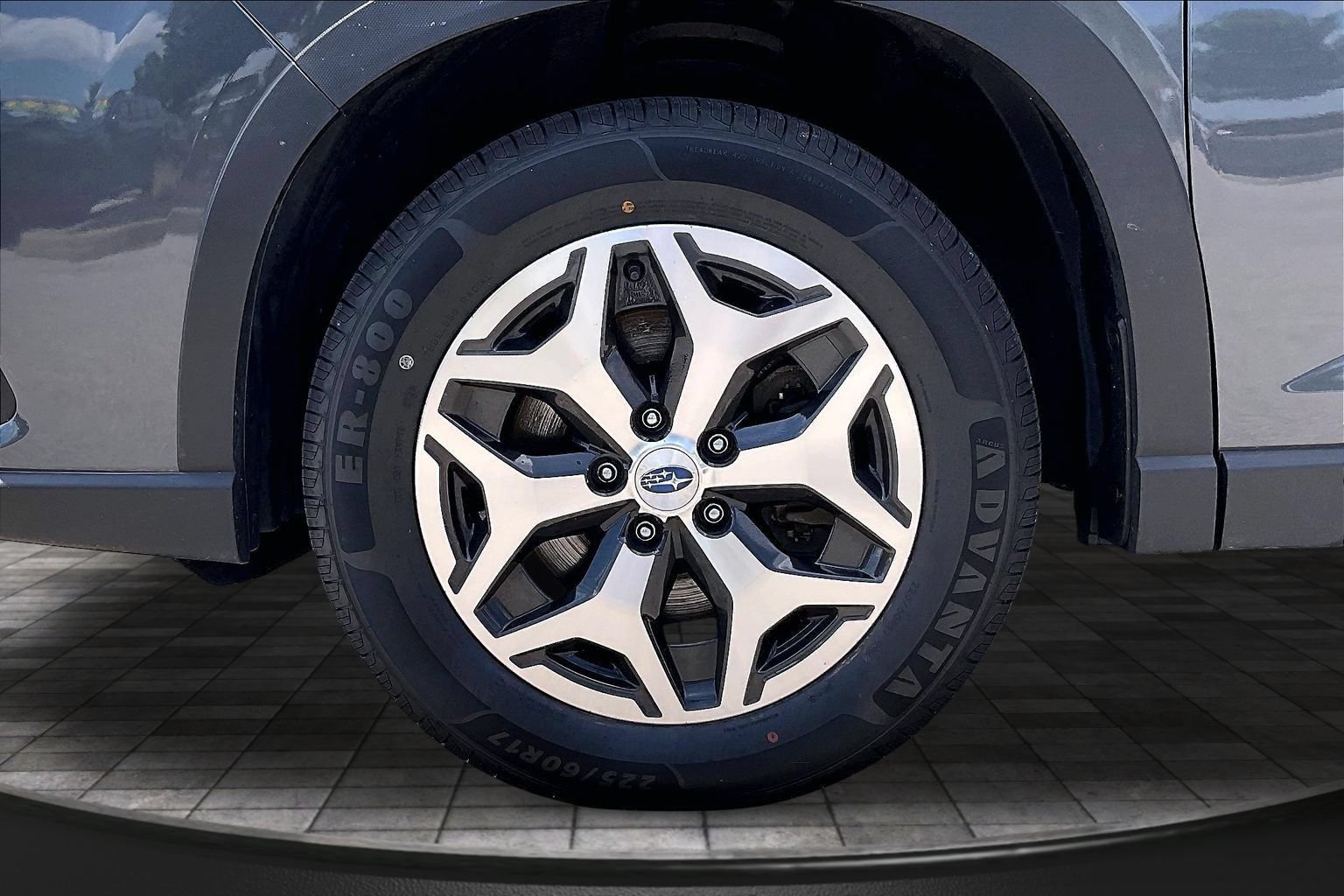 Certified 2023 Subaru Forester Premium AWD/4WD image 8