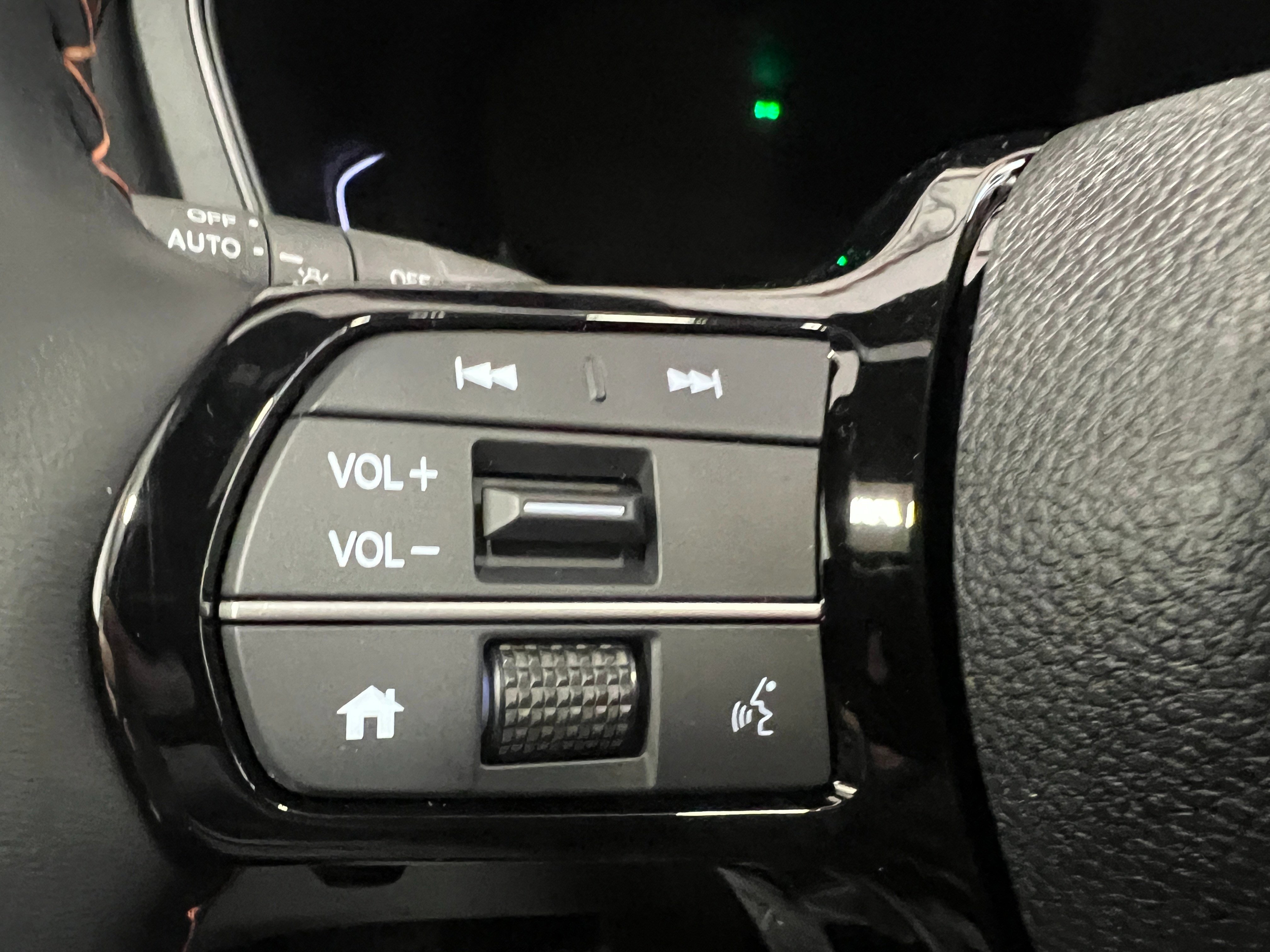 New 2025 Honda Pilot TrailSport image 16