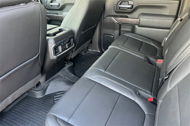 Used 2021 Chevrolet Silverado 2500 LTZ w/ LTZ Premium Package image 14