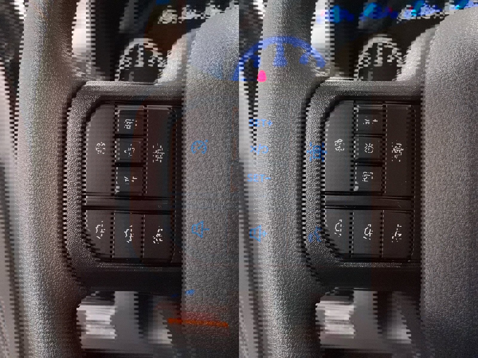 New 2025 Ford F350 XL w/ XL Chrome Package image 18