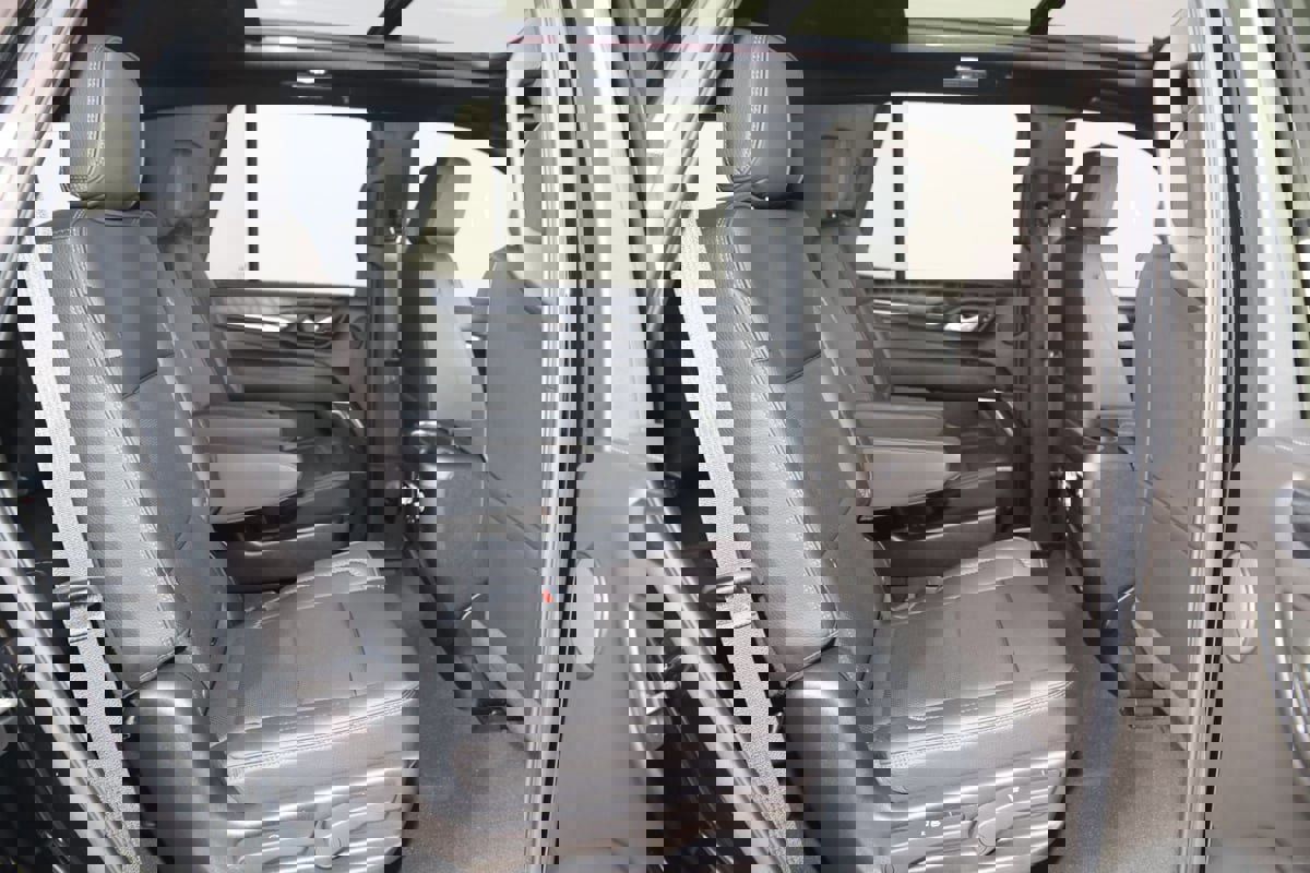 Used 2022 GMC Yukon Denali image 15