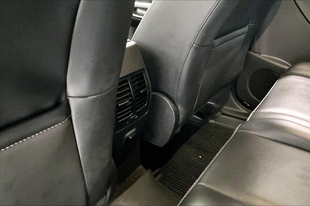 Used 2019 Ford Escape SEL w/ Ford Safe & Smart Package AWD/4WD image 10