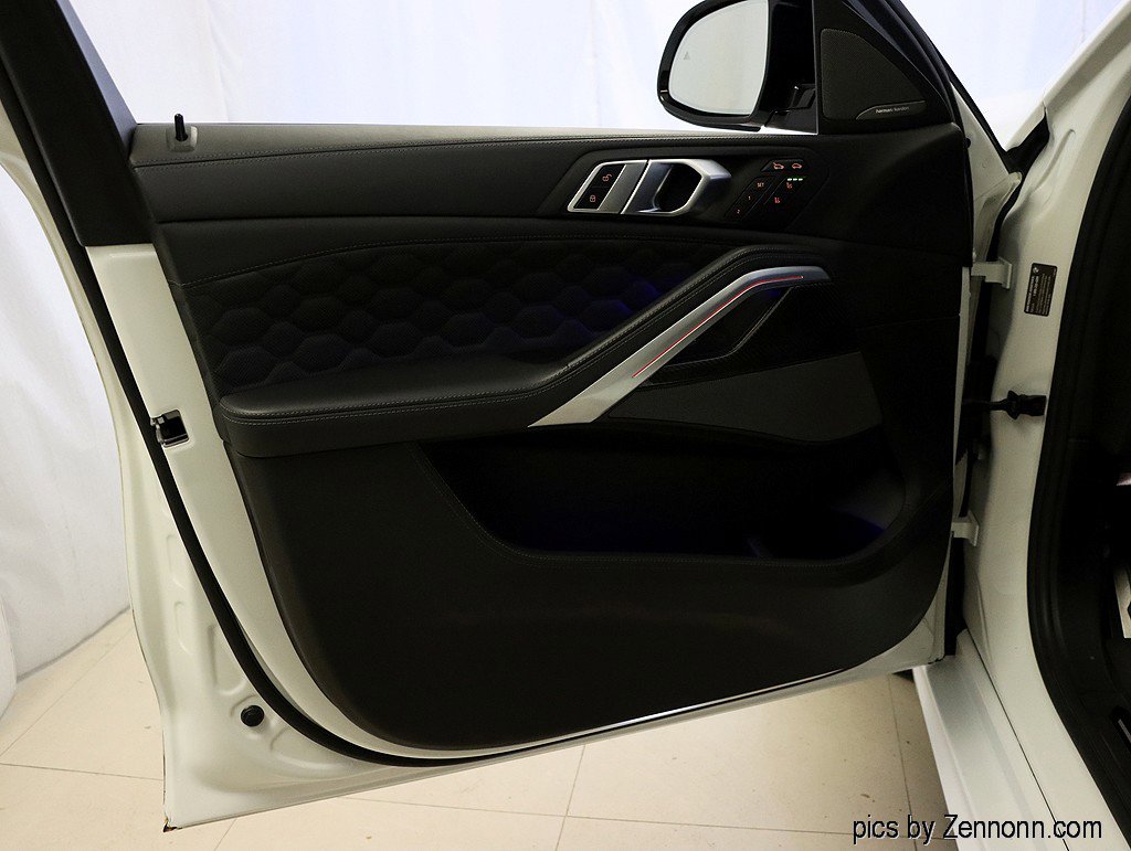 Used 2022 BMW X6 M w/ Competition Package image 31