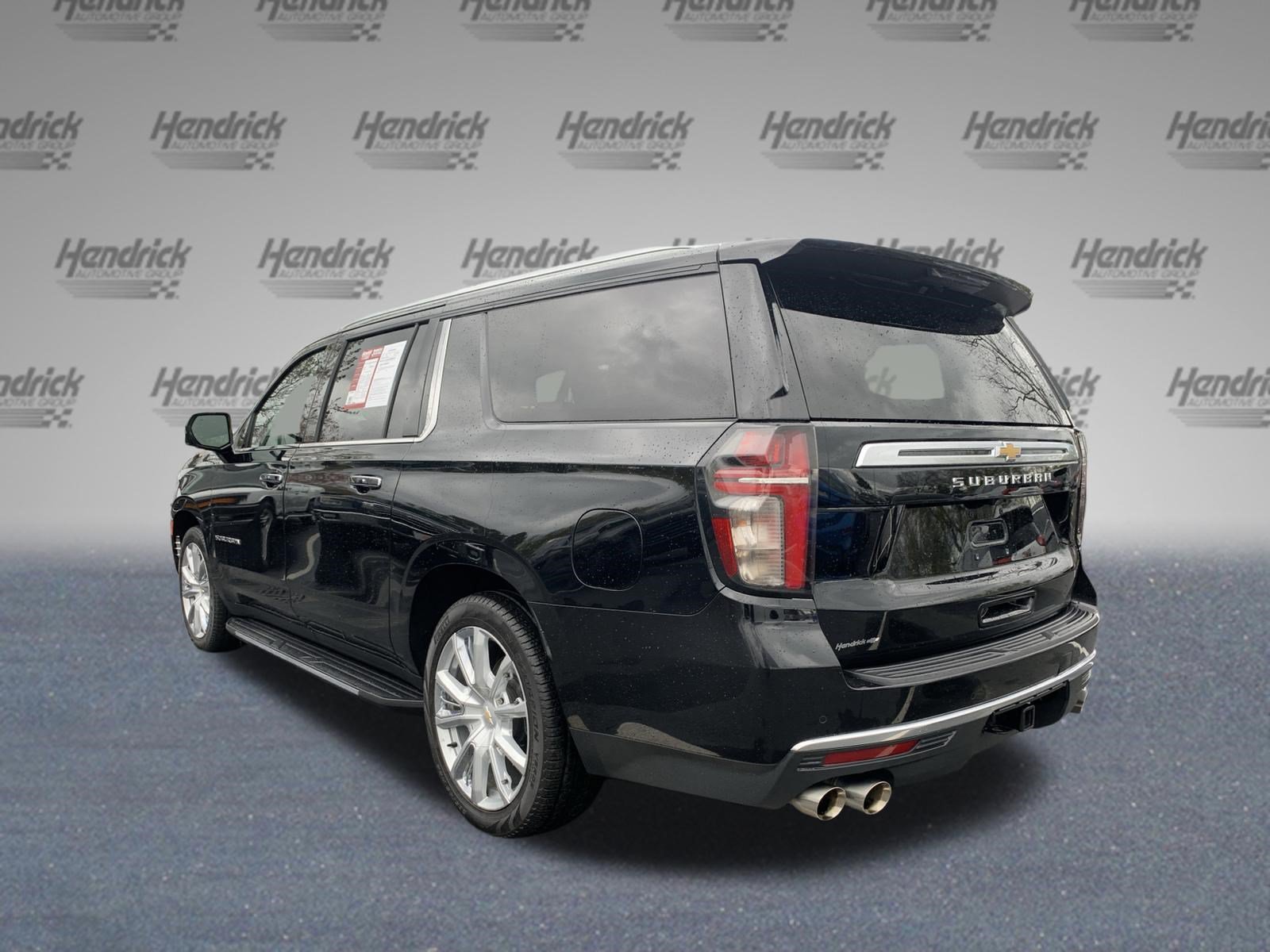 Used 2021 Chevrolet Suburban High Country AWD/4WD image 7