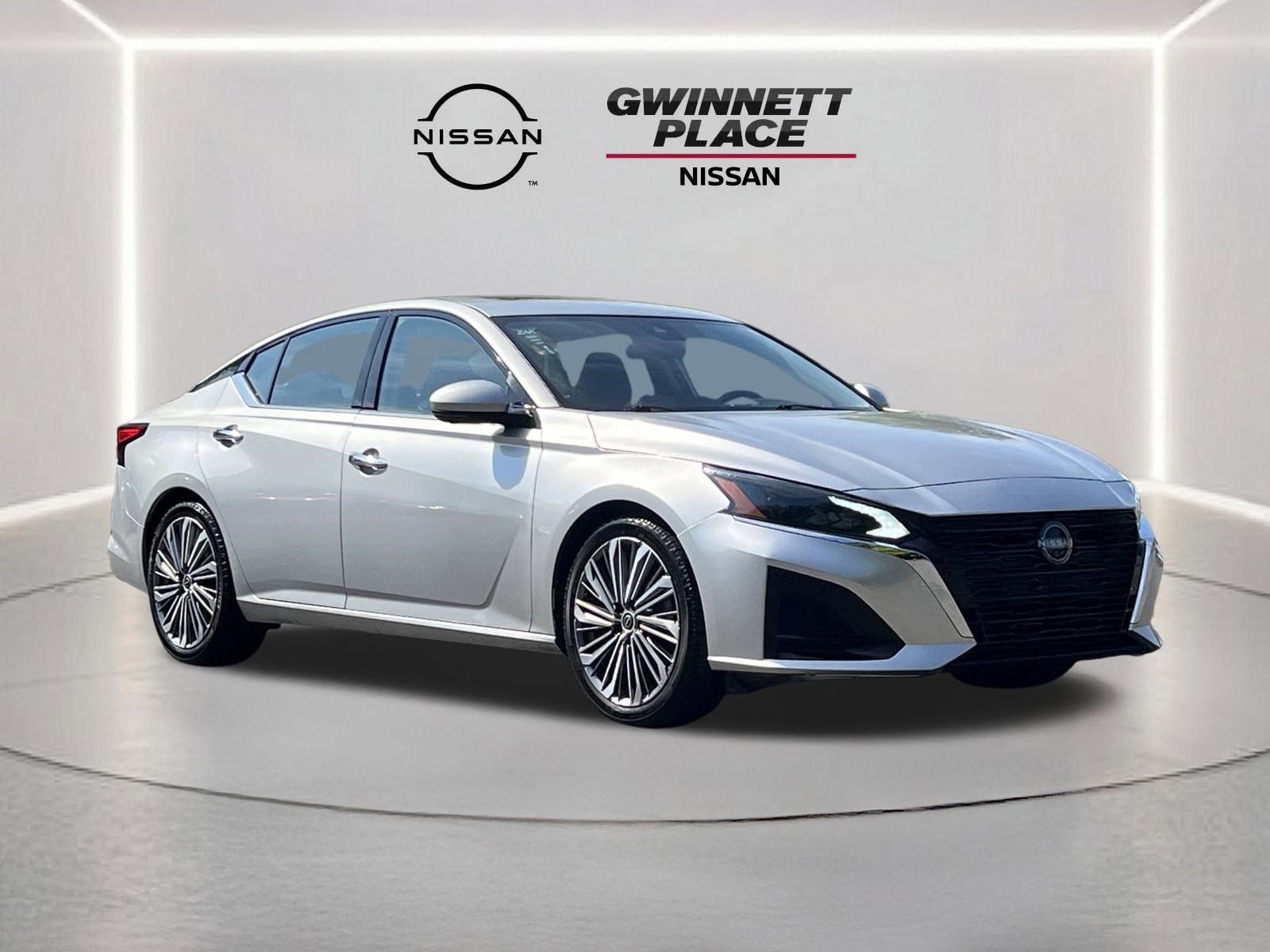 Used 2023 Nissan Altima 2.5 SL FWD image 27