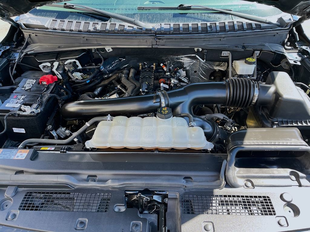 Used 2023 Ford Expedition Max XLT image 31