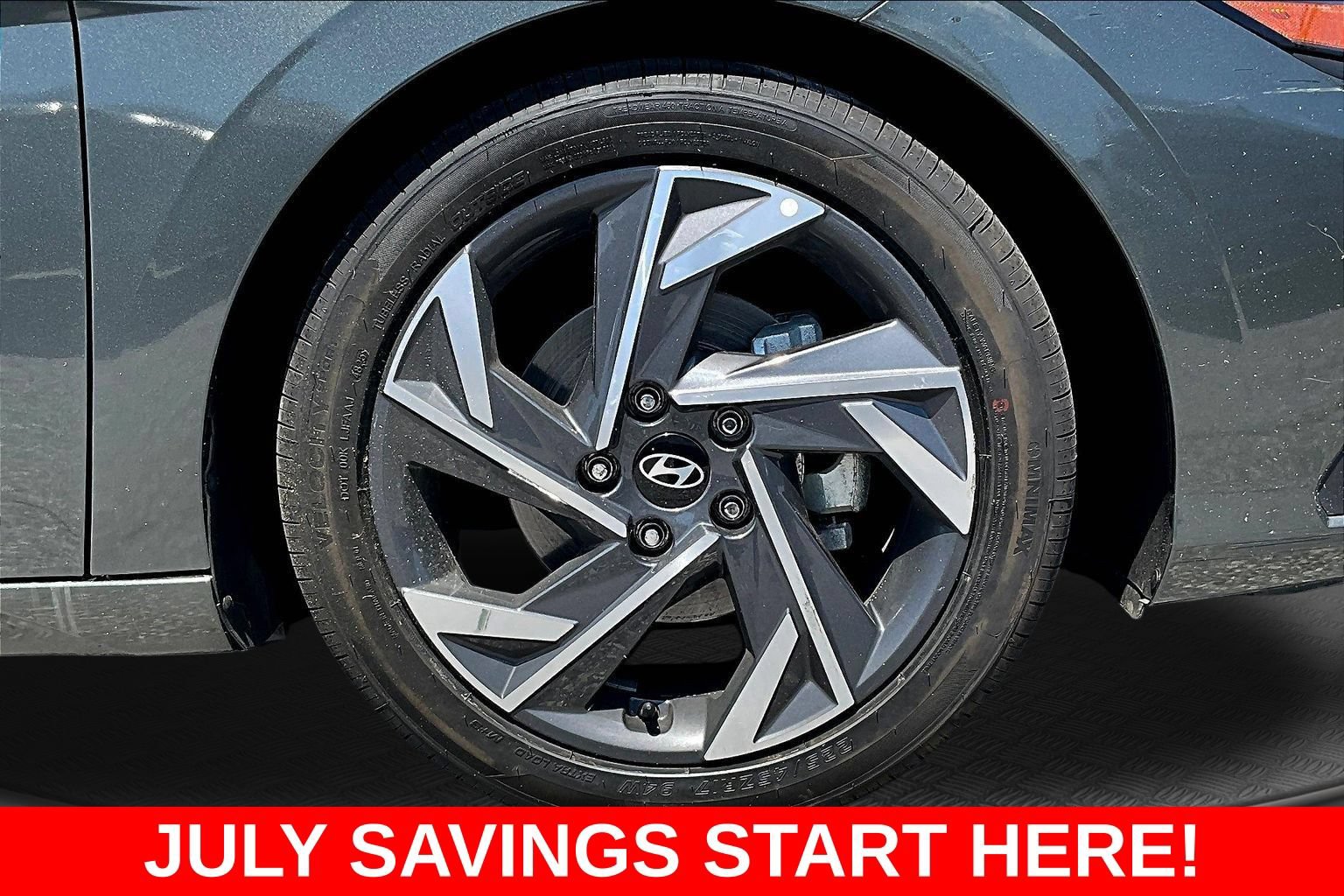 Used 2025 Hyundai Elantra Sport FWD image 39