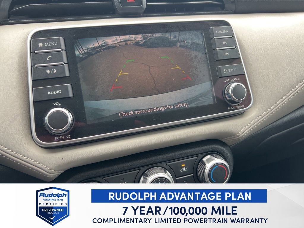 Used 2020 Nissan Versa SV image 27