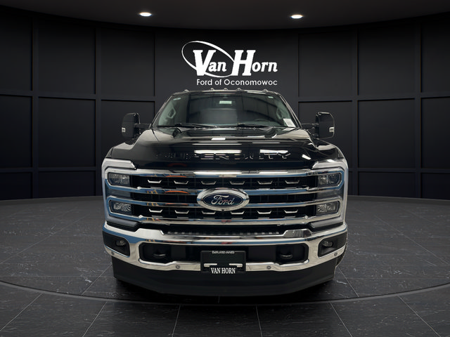 Used 2023 Ford F250 Lariat w/ Lariat Ultimate Package AWD/4WD image 2