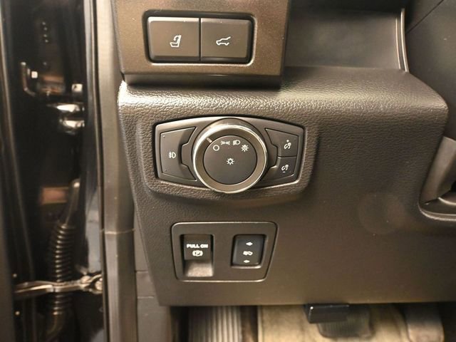 Used 2018 Ford Expedition Limited AWD/4WD image 32