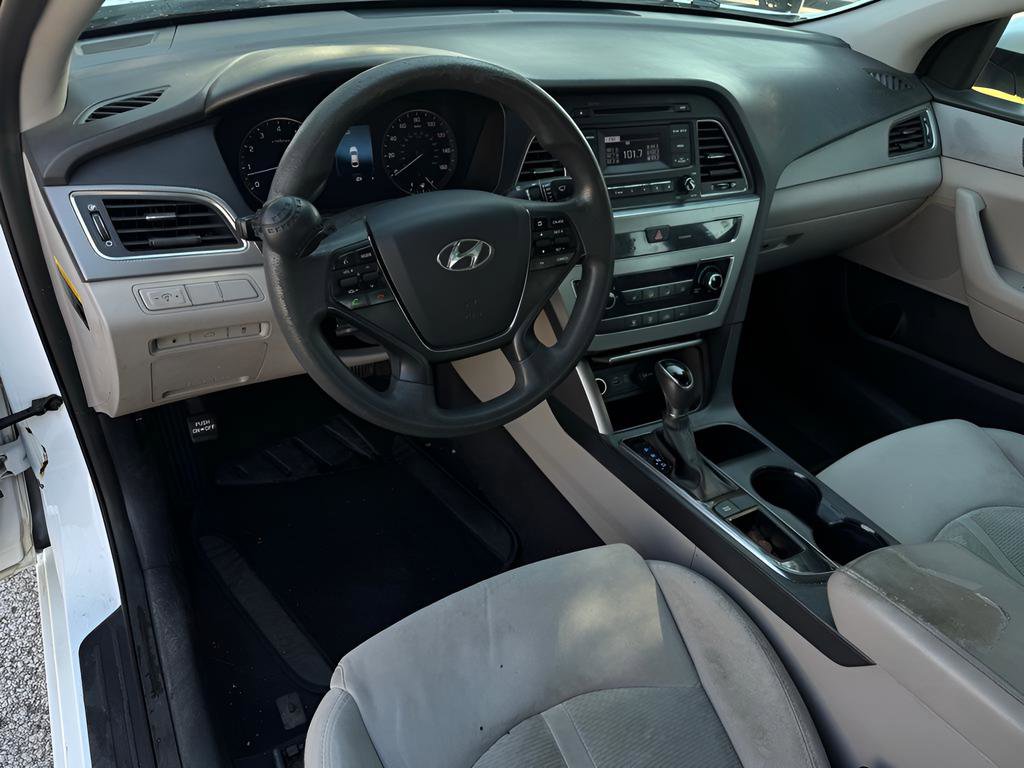 Used 2017 Hyundai Sonata SE image 20