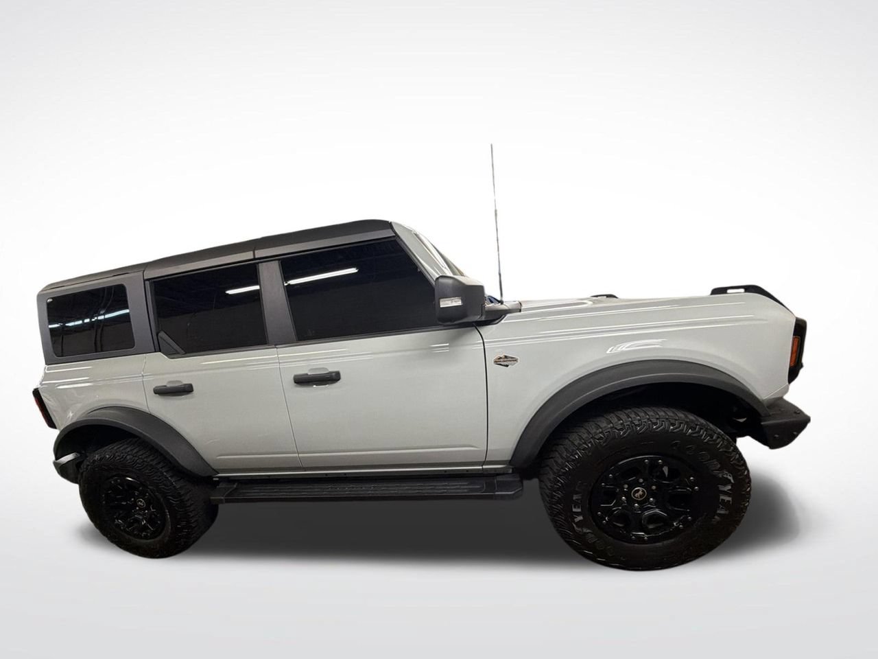 Used 2023 Ford Bronco Wildtrak AWD/4WD image 7