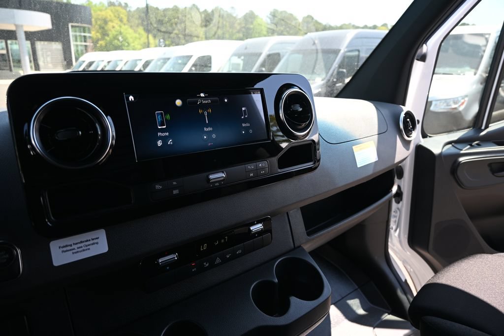 Used 2026 Mercedes-Benz Sprinter 4500 image 13
