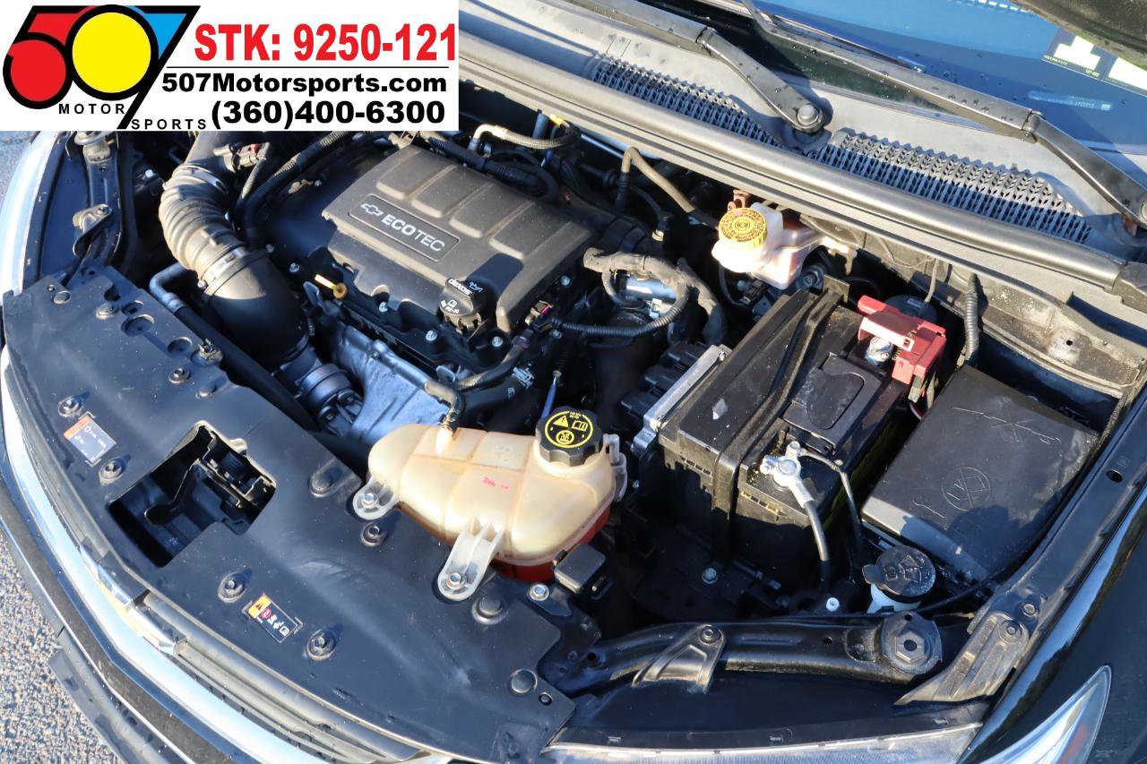 Used 2020 Chevrolet Sonic LT image 21