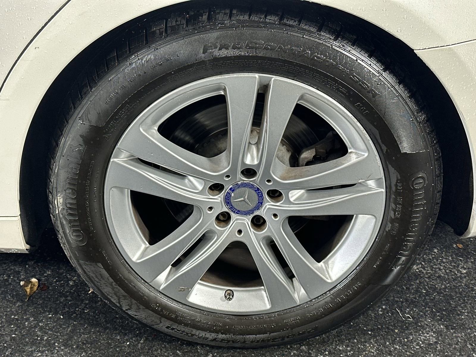 Used 2017 Mercedes-Benz S 550 Sedan image 10