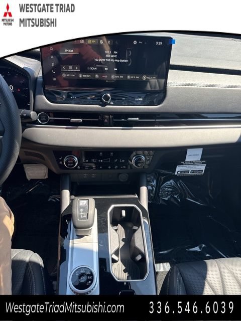 New 2026 Mitsubishi Outlander SEL Black Edition FWD image 20