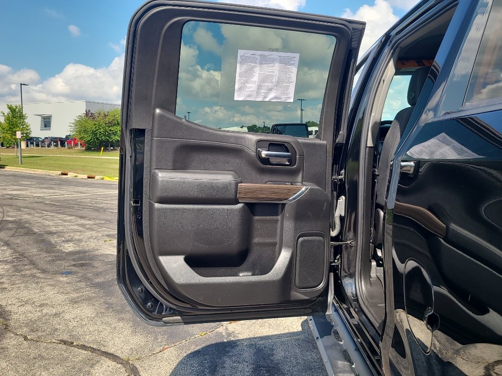 Used 2019 Chevrolet Silverado 1500 LT Trail Boss AWD/4WD image 32