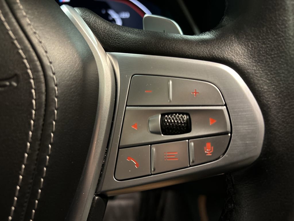 Used 2021 BMW X7 xDrive40i w/ Premium Package image 68