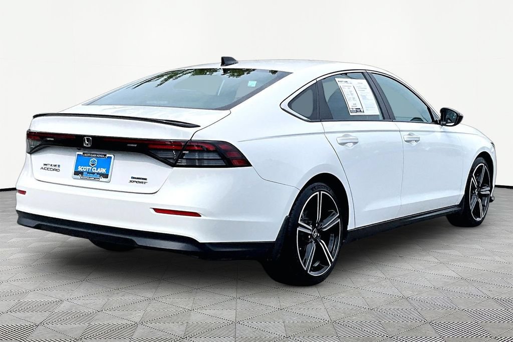 Used 2025 Honda Accord Sport image 6
