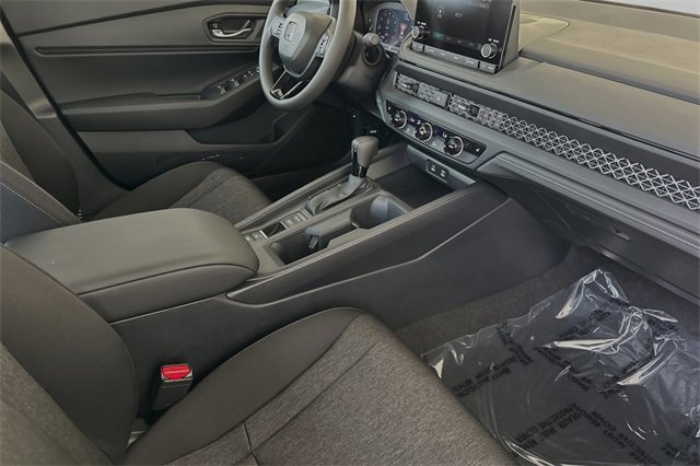 New 2025 Honda Accord SE image 17