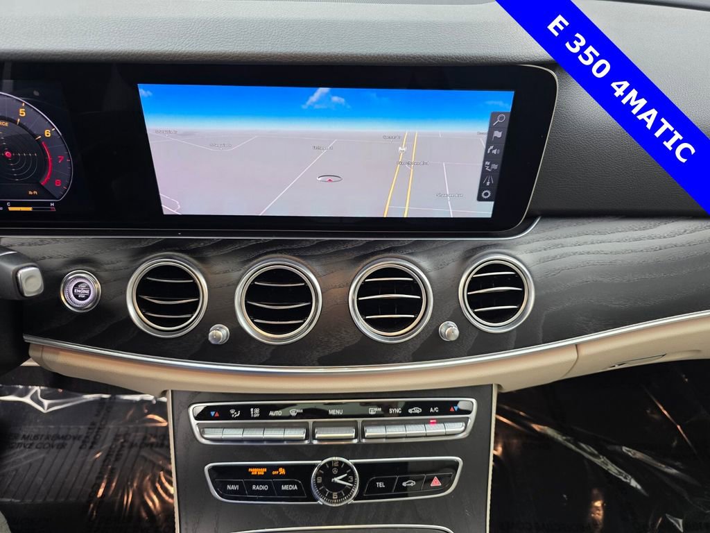Used 2020 Mercedes-Benz E 350 4MATIC Sedan image 24