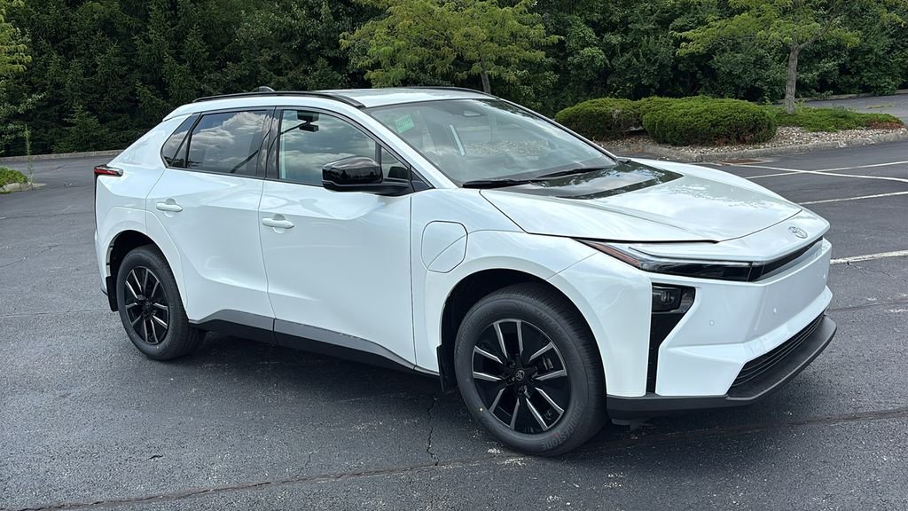 New 2026 Toyota bZ FWD image 28
