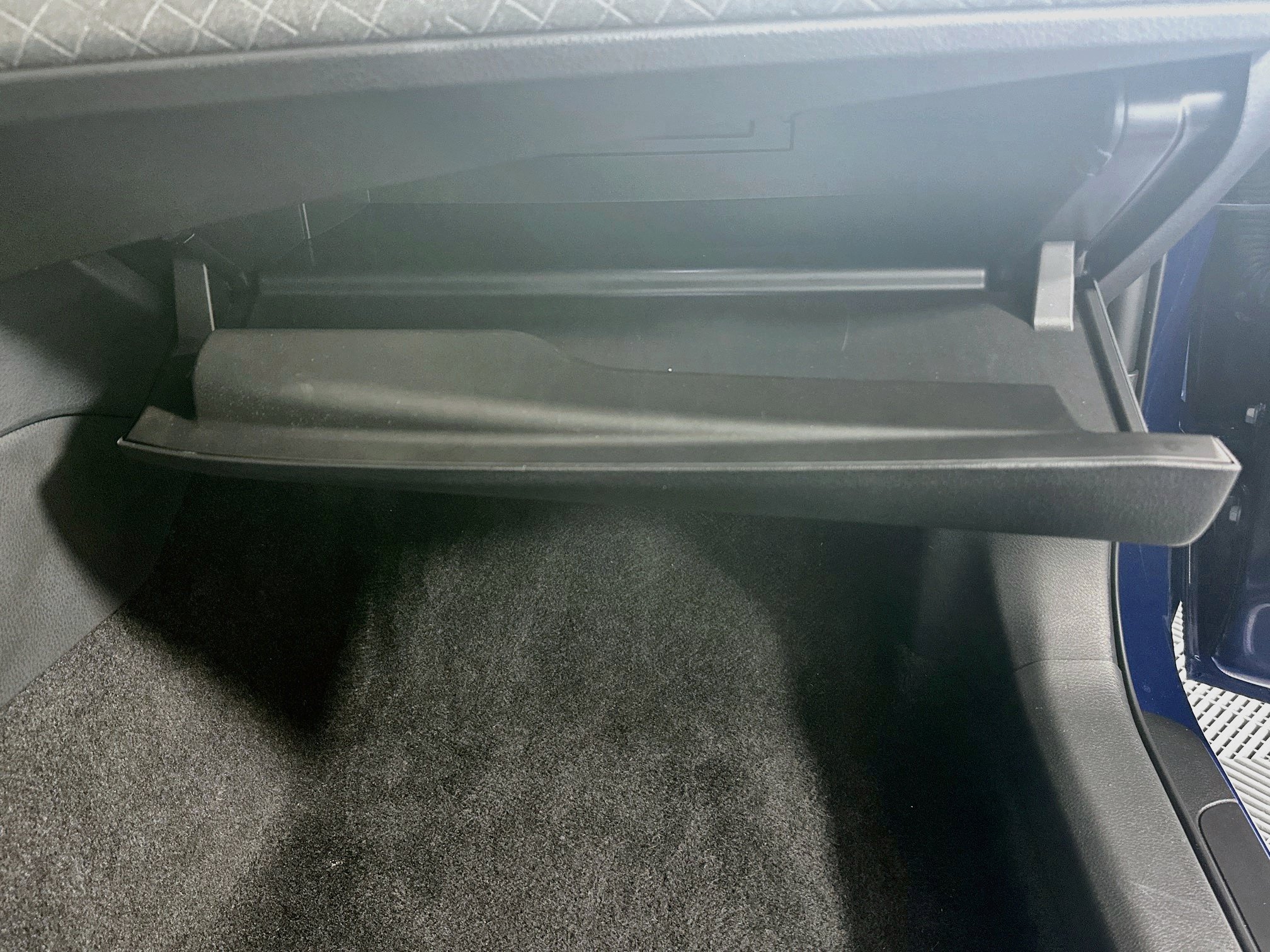 Used 2026 Toyota Camry XLE FWD image 32