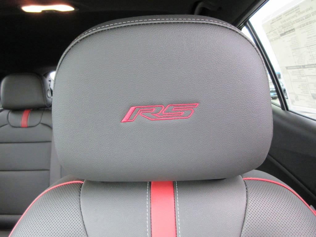 New 2026 Chevrolet Trax RS w/ Sunroof Package FWD image 20