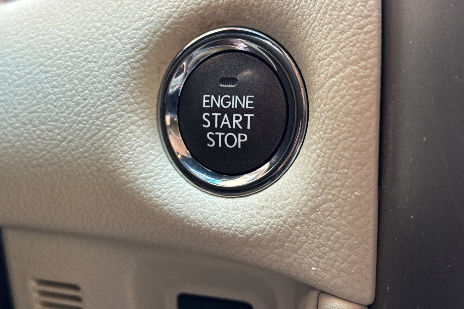 Used 2019 Lexus GX 460 Premium w/ Premium Package AWD/4WD image 16
