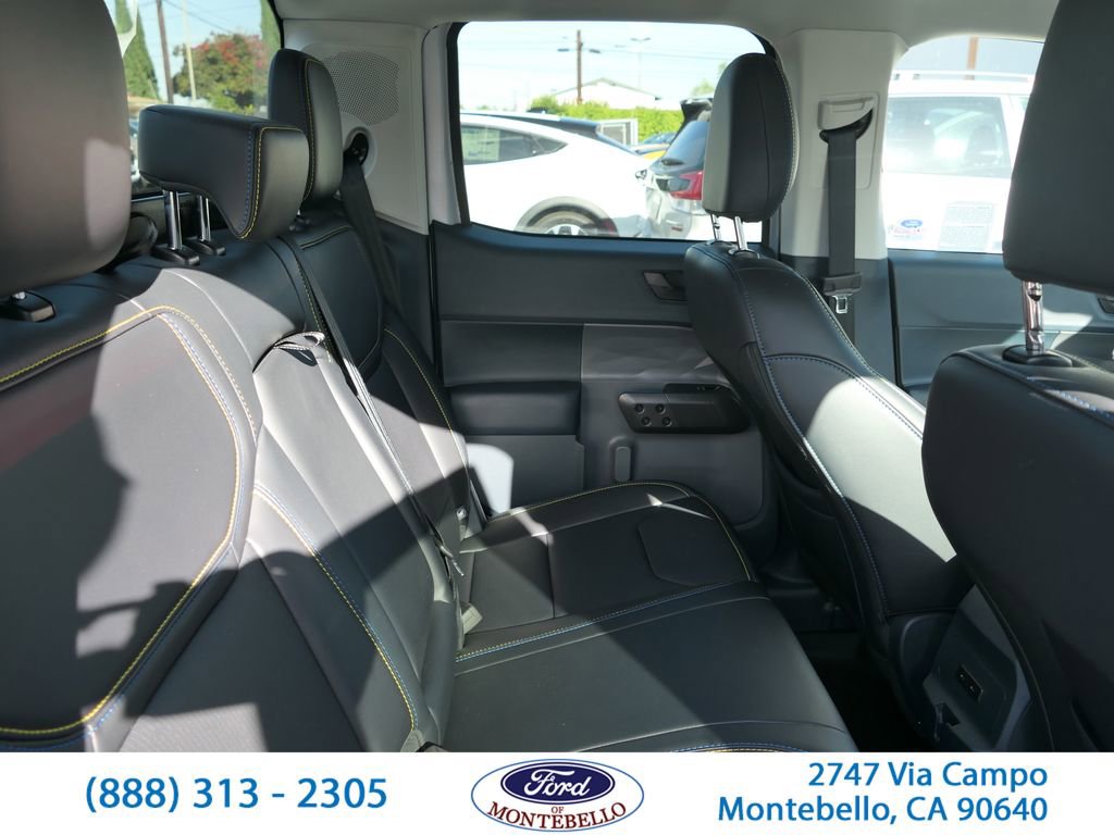Used 2026 Ford Maverick Lobo AWD/4WD image 25