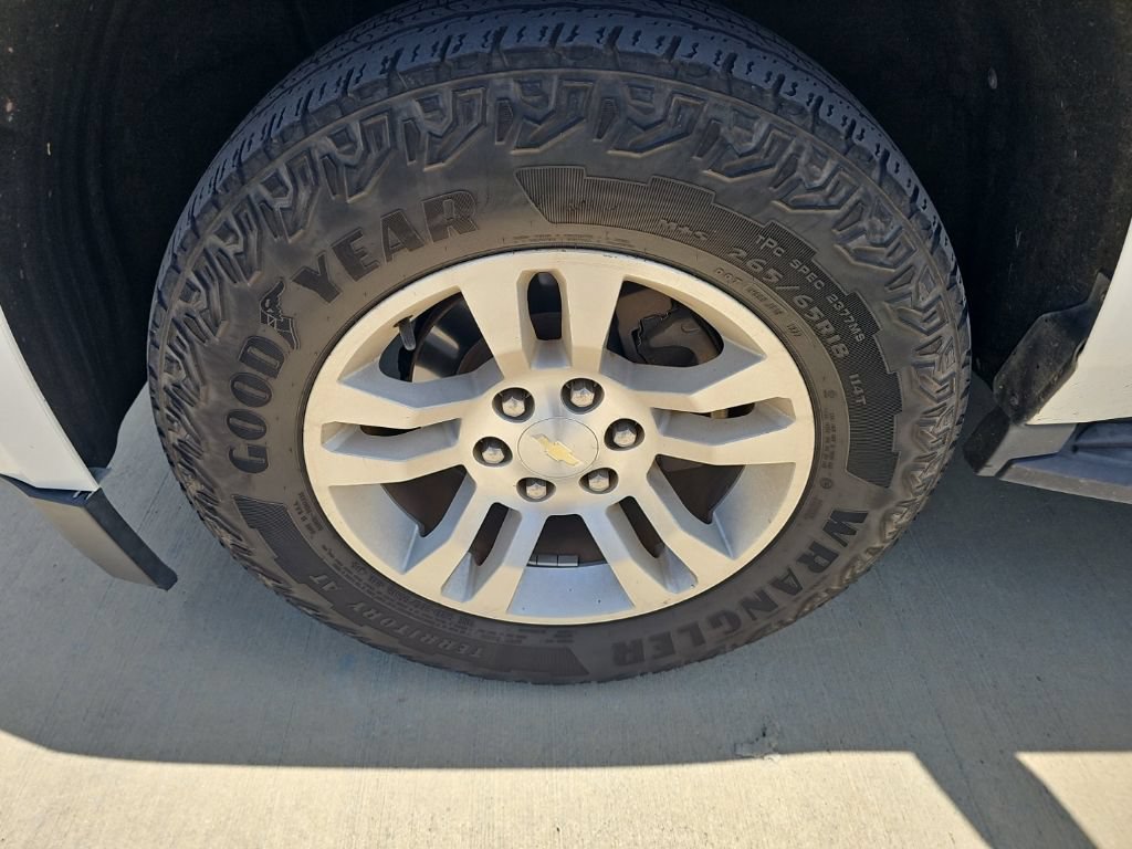 Used 2016 Chevrolet Tahoe LT RWD image 13