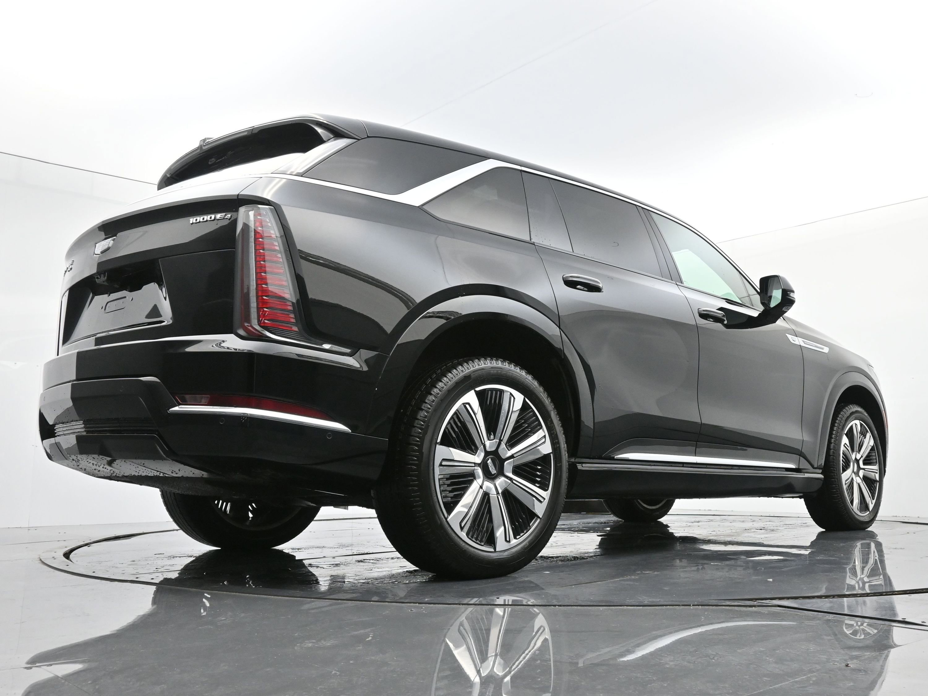 New 2025 Cadillac Escalade IQ Luxury 2 image 19