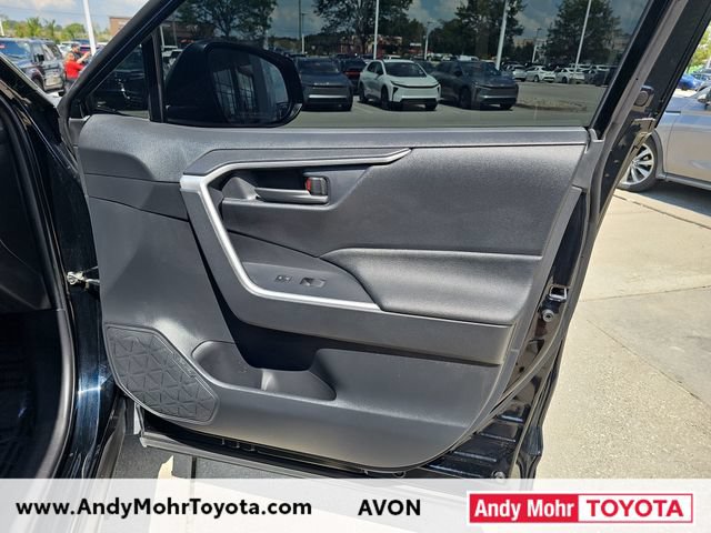 Used 2023 Toyota RAV4 LE FWD image 33