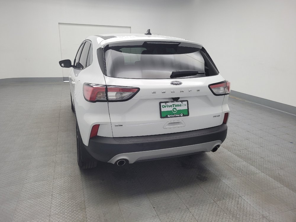 Used 2022 Ford Escape SE image 6