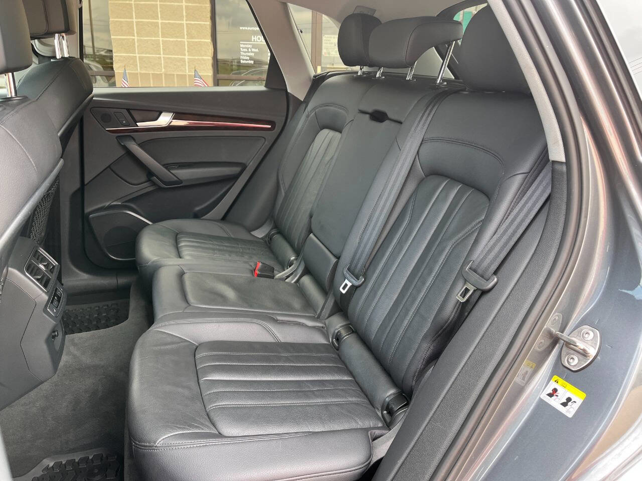 Used 2018 Audi Q5 2.0T Premium Plus w/ Premium Plus Package image 19