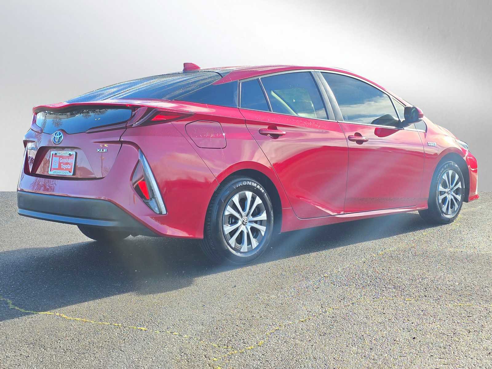 Certified 2021 Toyota Prius Prime XLE image 3