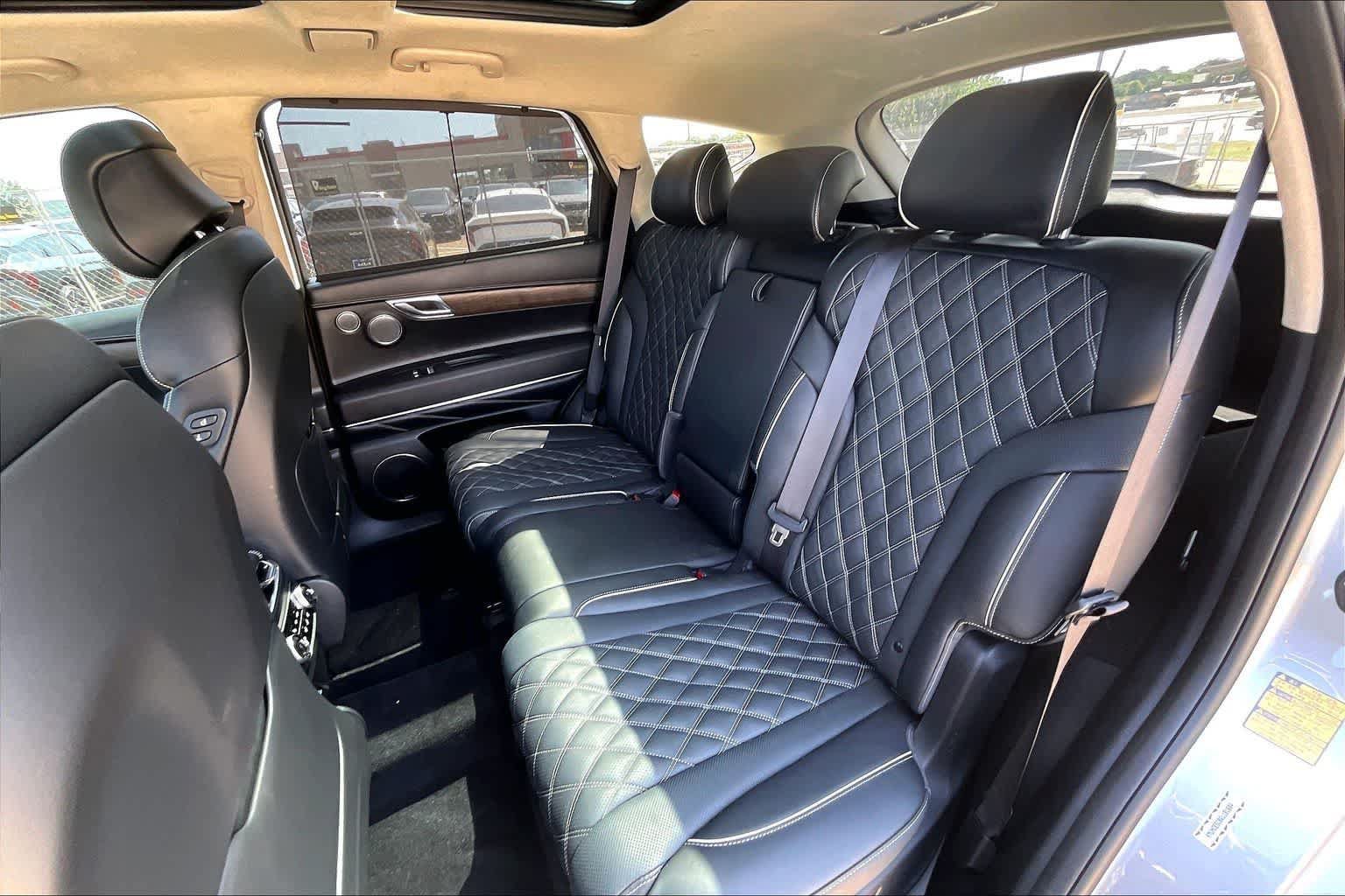Used 2024 Genesis GV80 3.5T w/ Prestige Package AWD/4WD image 28