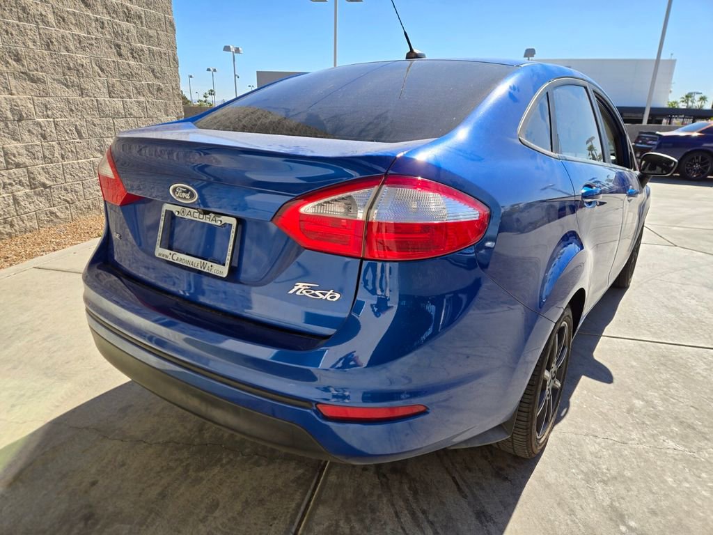 Used 2019 Ford Fiesta SE image 4
