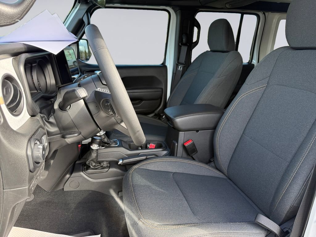 Certified 2025 Jeep Wrangler Willys image 11