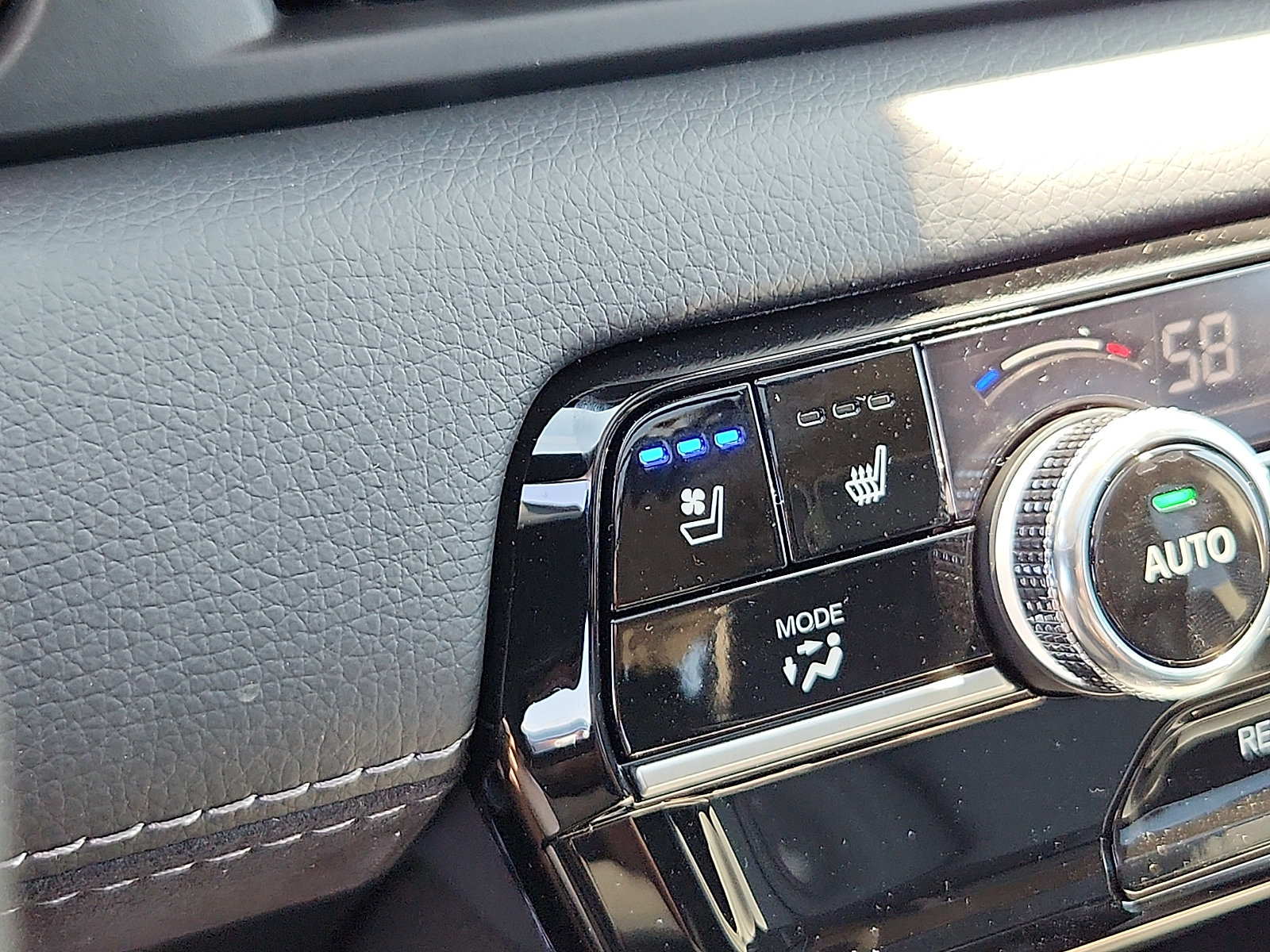 New 2026 Honda Pilot Elite image 18