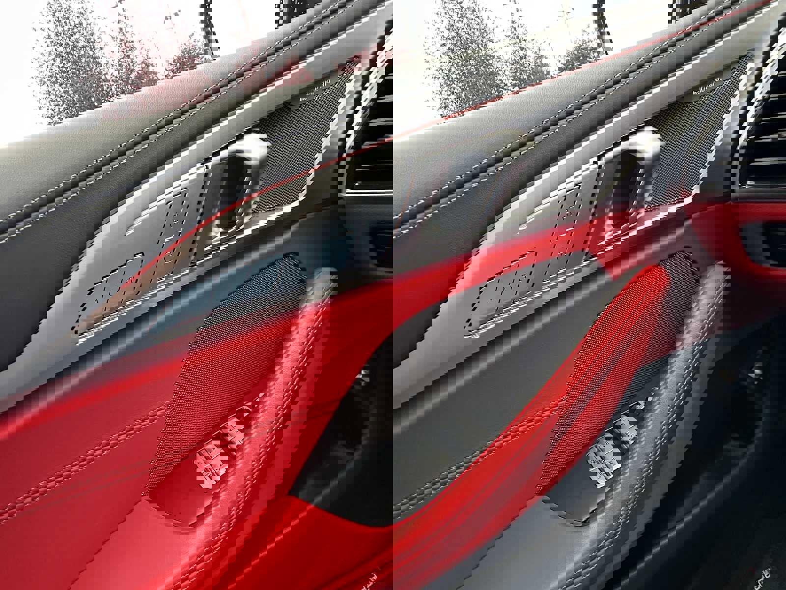 Used 2025 BMW M850i xDrive image 38