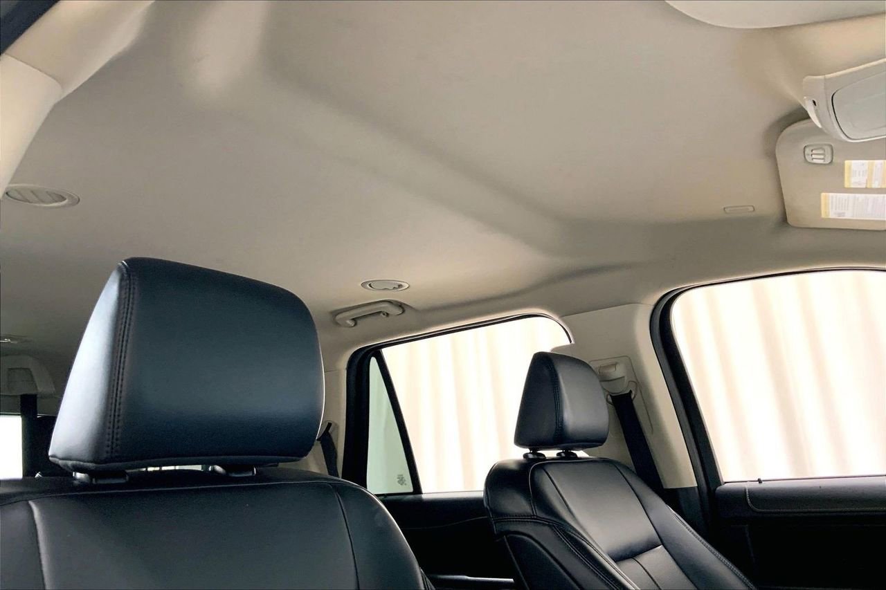 Certified 2024 Ford Expedition XLT RWD image 27