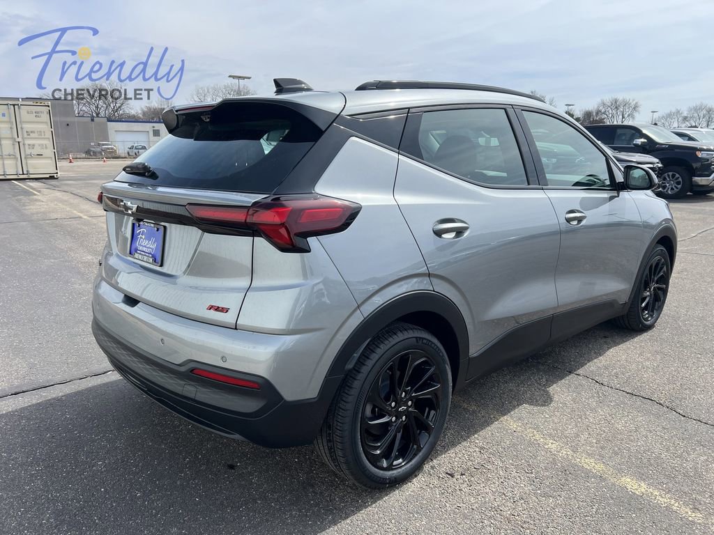 New 2027 Chevrolet Bolt RS w/ Technology Package FWD image 3