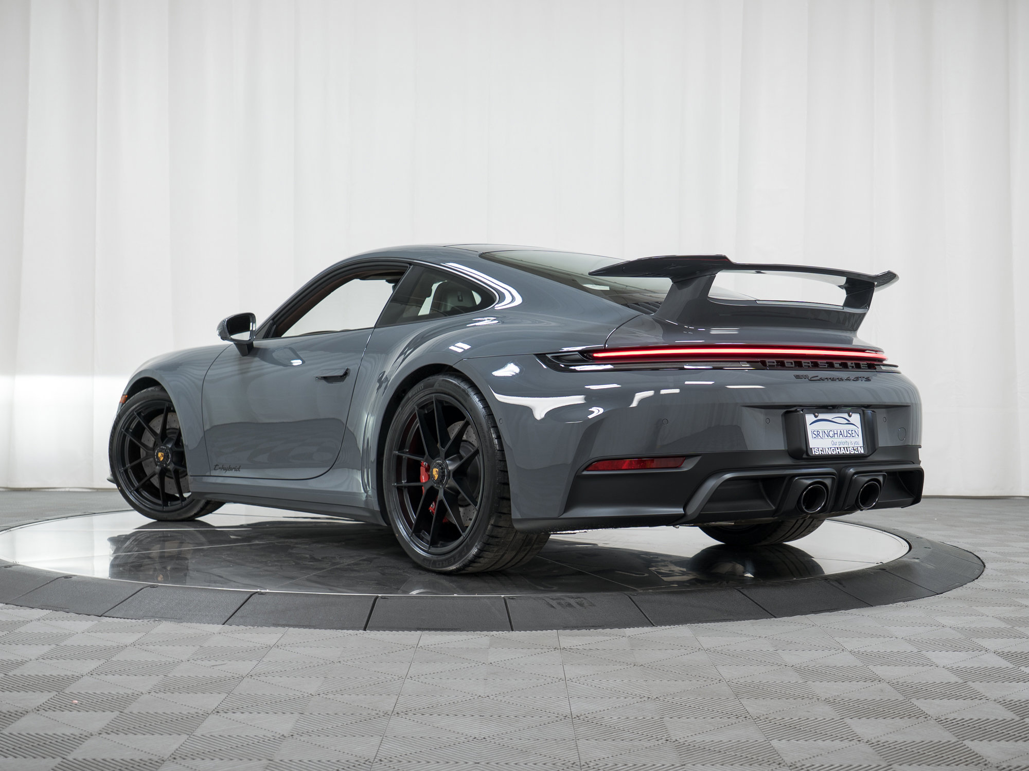 Used 2026 Porsche 911 Carrera 4 GTS image 37