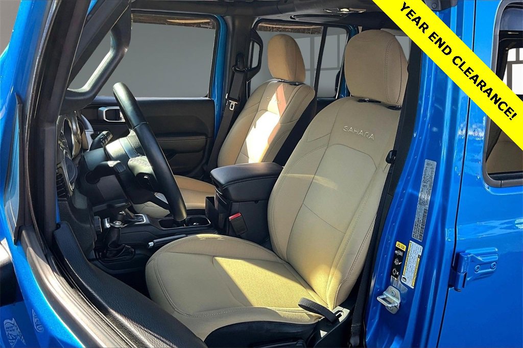 Used 2022 Jeep Wrangler Unlimited Sahara w/ Cold Weather Group image 25