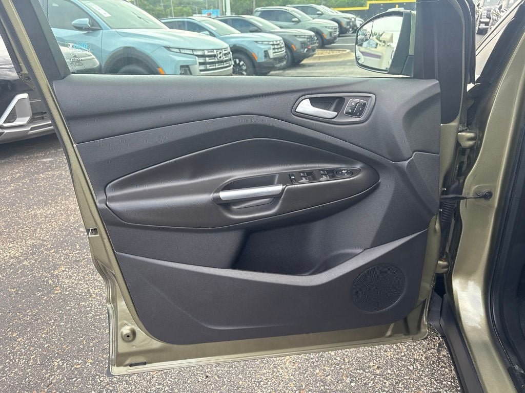 Used 2013 Ford Escape SEL AWD/4WD image 14