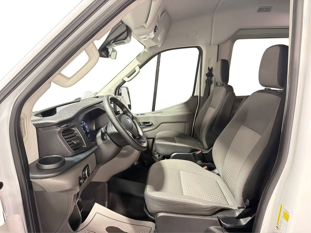 Used 2024 Ford Transit 350 XL image 10